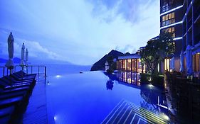 Sanya Royal Garden Resort 4 *